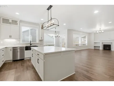 11936 Skellenger Way Oregon City OR 97045