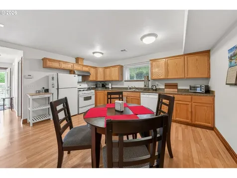 2700 Melrose Road Roseburg OR 97471