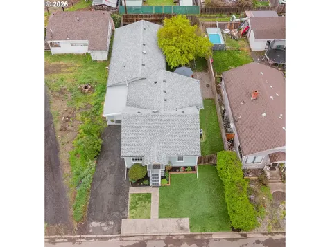 739 W Wharton Street Roseburg OR 97471