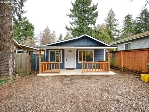 5905 SE Hazel Place Milwaukie OR 97222
