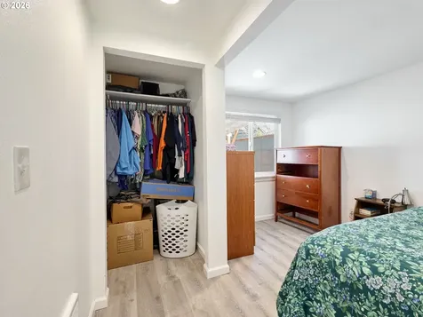 5905 SE Hazel Place Milwaukie OR 97222