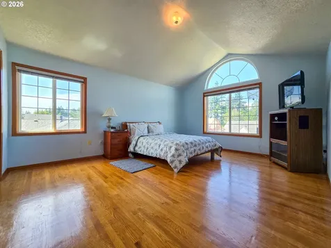 7212 SE Terrace Trails Drive Portland OR 97266