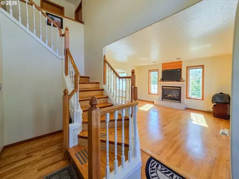 7212 SE Terrace Trails Drive Portland OR 97266