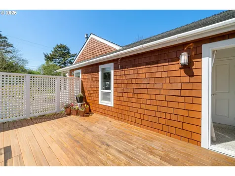 610 S Anchor Street Rockaway Beach OR 97136