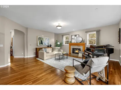 9721 NE Livingston Mountain Court Camas WA 98607