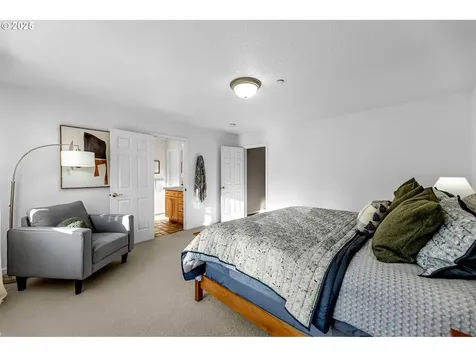 9721 NE Livingston Mountain Court Camas WA 98607