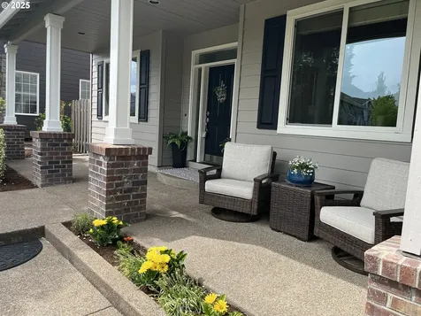 342 SE 15th Place Canby OR 97013
