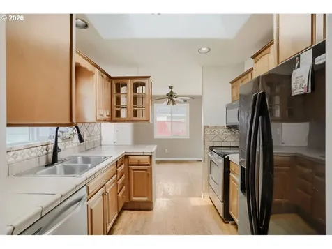 630 SE 134th Avenue Portland OR 97233
