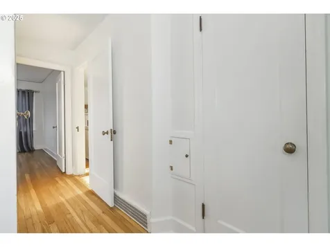 2424 NE 21st Avenue Portland OR 97212