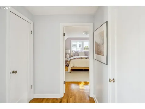 2424 NE 21st Avenue Portland OR 97212
