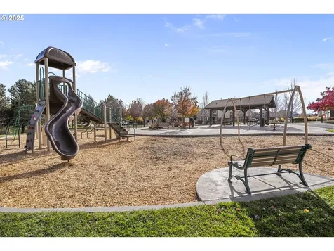20745 NE Comet Lane Bend OR 97701