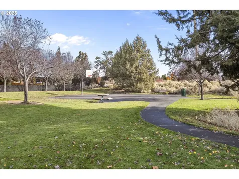 20745 NE Comet Lane Bend OR 97701
