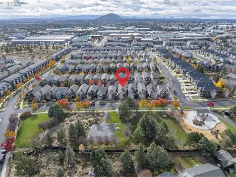 20745 NE Comet Lane Bend OR 97701