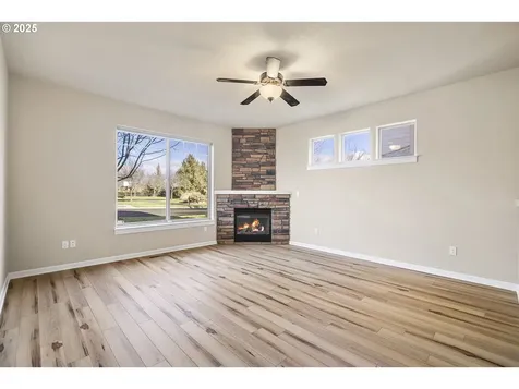 20745 NE Comet Lane Bend OR 97701
