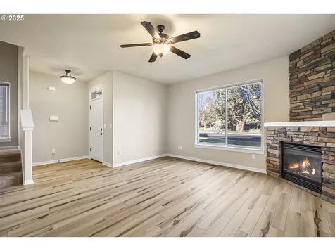 20745 NE Comet Lane Bend OR 97701