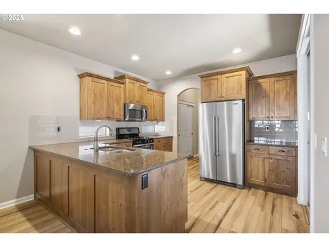 20745 NE Comet Lane Bend OR 97701