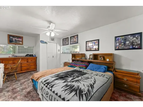 261 Pine Street Sutherlin OR 97479