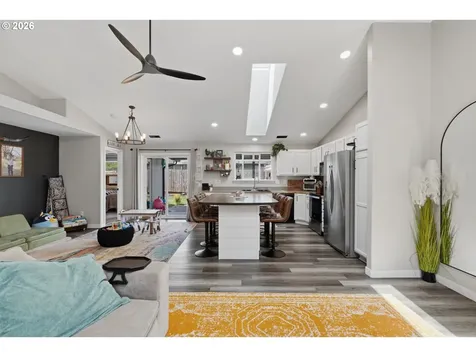 87568 Esprit Court Veneta OR 97487