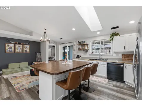87568 Esprit Court Veneta OR 97487