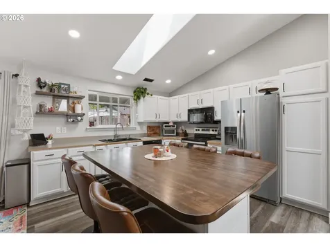 87568 Esprit Court Veneta OR 97487