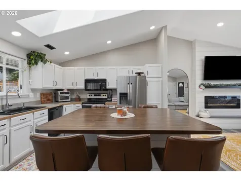 87568 Esprit Court Veneta OR 97487