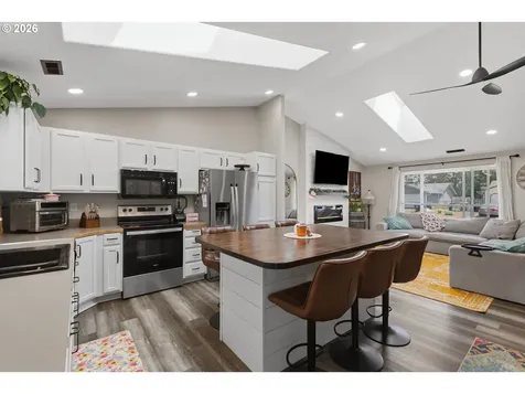 87568 Esprit Court Veneta OR 97487