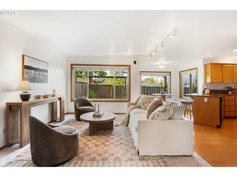 15164 NW Fawnlily Drive Portland OR 97229