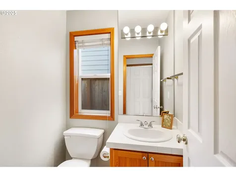 15164 NW Fawnlily Drive Portland OR 97229
