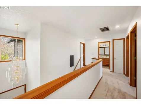 15164 NW Fawnlily Drive Portland OR 97229