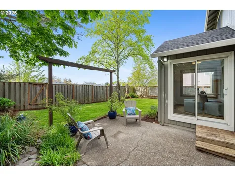 15164 NW Fawnlily Drive Portland OR 97229