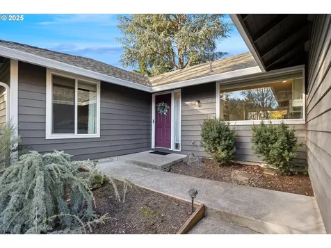 15735 SW Springfield Lane Beaverton OR 97007