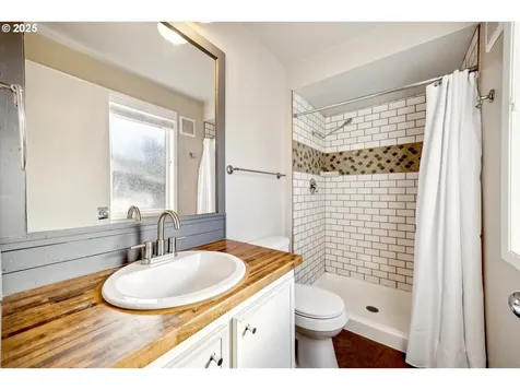 15735 SW Springfield Lane Beaverton OR 97007
