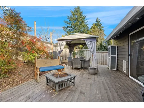15735 SW Springfield Lane Beaverton OR 97007