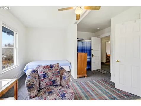 335 SE Baker Street Mcminnville OR 97128