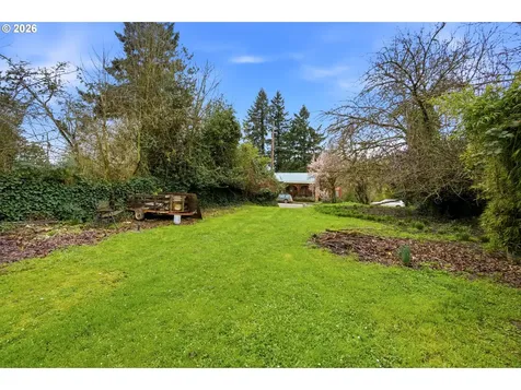 335 SE Baker Street Mcminnville OR 97128