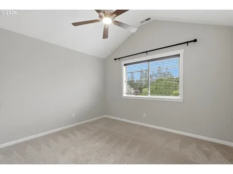 3940 N Grace Drive Newberg OR 97132