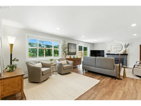 3860 SE Pelton Avenue Troutdale OR 97060