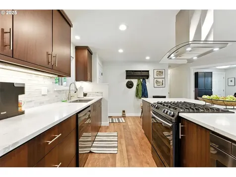 3860 SE Pelton Avenue Troutdale OR 97060