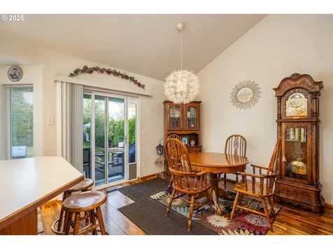 5282 Sugarpine Circle Eugene OR 97402