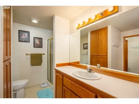 5282 Sugarpine Circle Eugene OR 97402