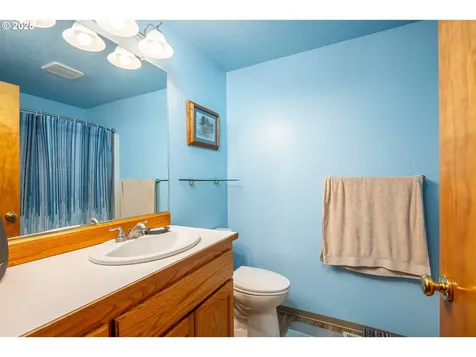 5282 Sugarpine Circle Eugene OR 97402