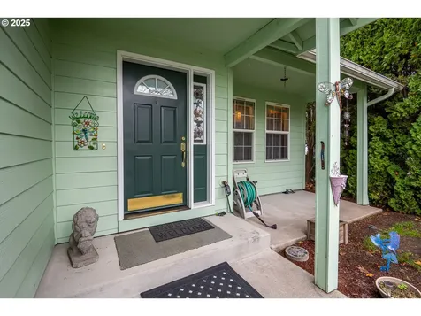 5282 Sugarpine Circle Eugene OR 97402