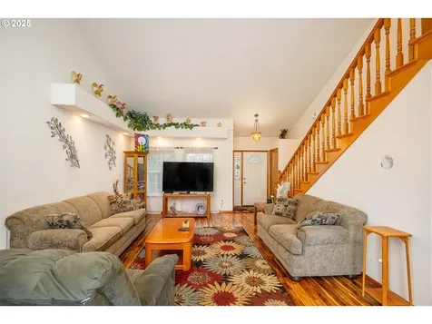 5282 Sugarpine Circle Eugene OR 97402