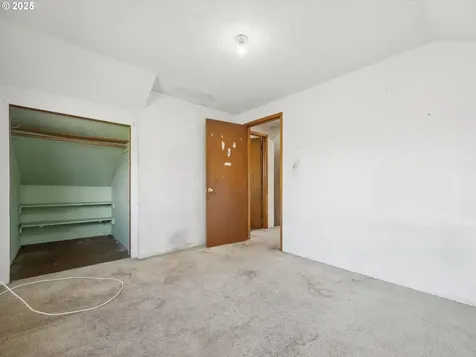 1330 SE 163rd Avenue Portland OR 97233