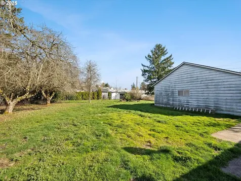 1330 SE 163rd Avenue Portland OR 97233