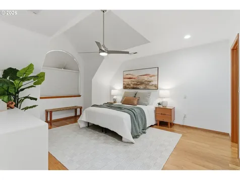 3463 SE Mccartney Lane Milwaukie OR 97267