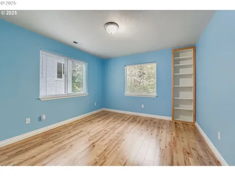 7238 NE Shaleen Street Hillsboro OR 97124