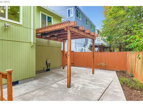 7238 NE Shaleen Street Hillsboro OR 97124