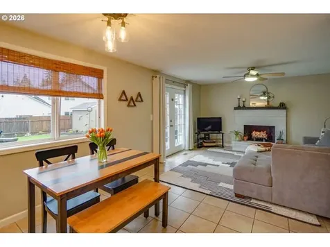 2521 NE 145th Circle Vancouver WA 98686