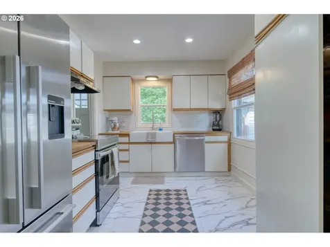 2611 SE 153rd Avenue Portland OR 97236